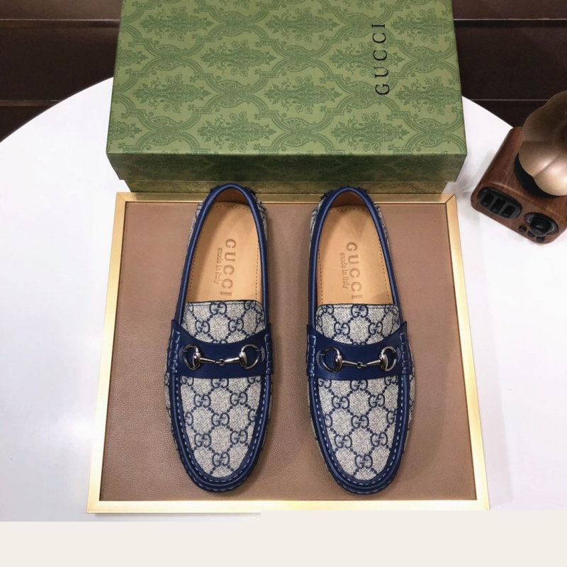 G*u*i leather shoes